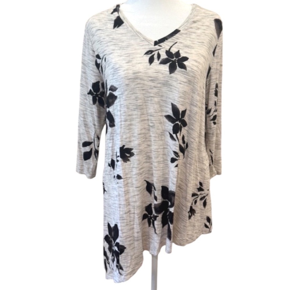 Soma Tunic Tee Womens Medium Grey Black Floral Asymmetrical Sharkbite V-Neck Top